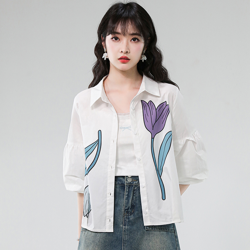 2026 여름 새로운 패션 품격 폴로 칼라 프린트 벌룬 소매 여성 셔츠 루즈핏 슬림해 보이는 다용도 맨위
