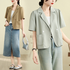 批发实拍韩风chic<b class='q'>大码</b>西装<b class='q'>外套</b>翻领宽松泡泡袖短款西服上衣M4XL200斤