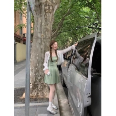 批发天猫抖音质量小清新修身刺绣针织百褶吊带连衣裙女小个子显瘦短裙