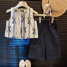 批发女童<b class='q'>套装</b>夏装2026新款夏季洋气小女孩无袖新中式<b class='q'>休闲</b>时髦两件套潮