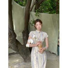 批发新中式国风烟雨紫藤温婉气质<b class='q'>旗袍</b>连衣裙女2026年<b class='q'>夏季</b>显瘦长裙