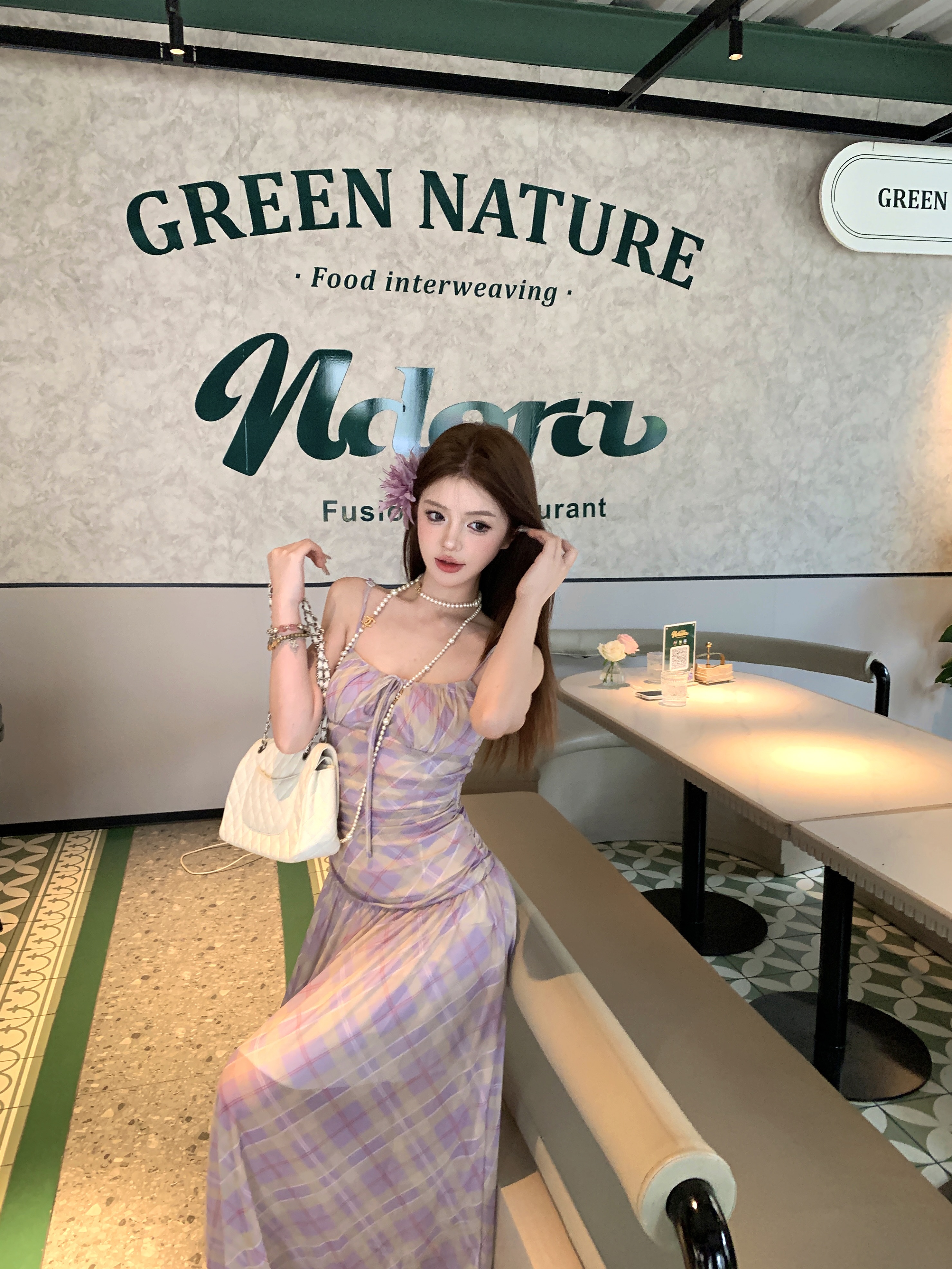 실사 정가 프랑스식 레트로 체크무늬 슬립 여성 드레스 품격 여신 디자인 센스 허리 수축 슬림해 보이는 롱 스커트