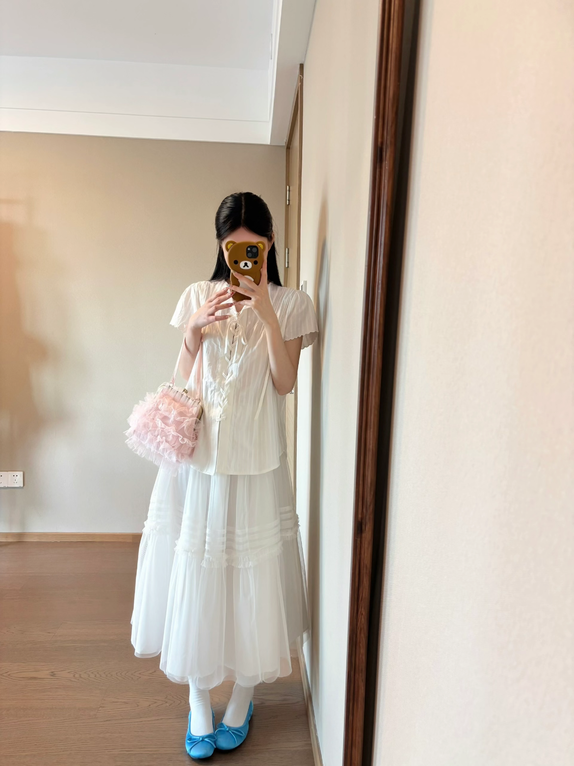 실사 장기 Pleat 스트랩 셔츠 레트로 레이스 소매 루즈핏 외부 잡아라. 의류 디자인 센스 셔츠