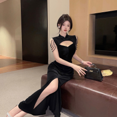 批发实拍新中式黑色高级感性感改良版<b class='q'>旗袍</b><b class='q'>连衣裙</b>气质晚礼服鱼尾包臀裙