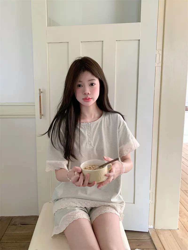 한국 스타일 간결 레이스 조합 홈웨어 세트 상세 이미지 5