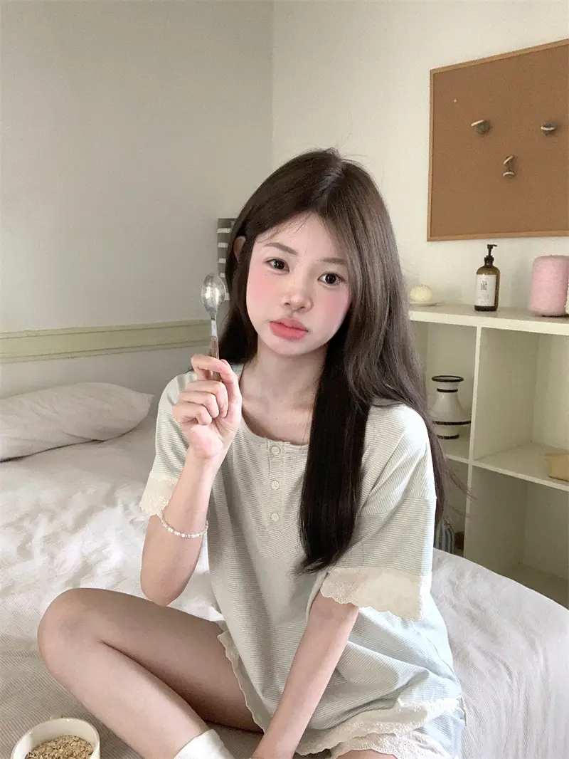 한국 스타일 간결 레이스 조합 홈웨어 세트 상세 이미지 9