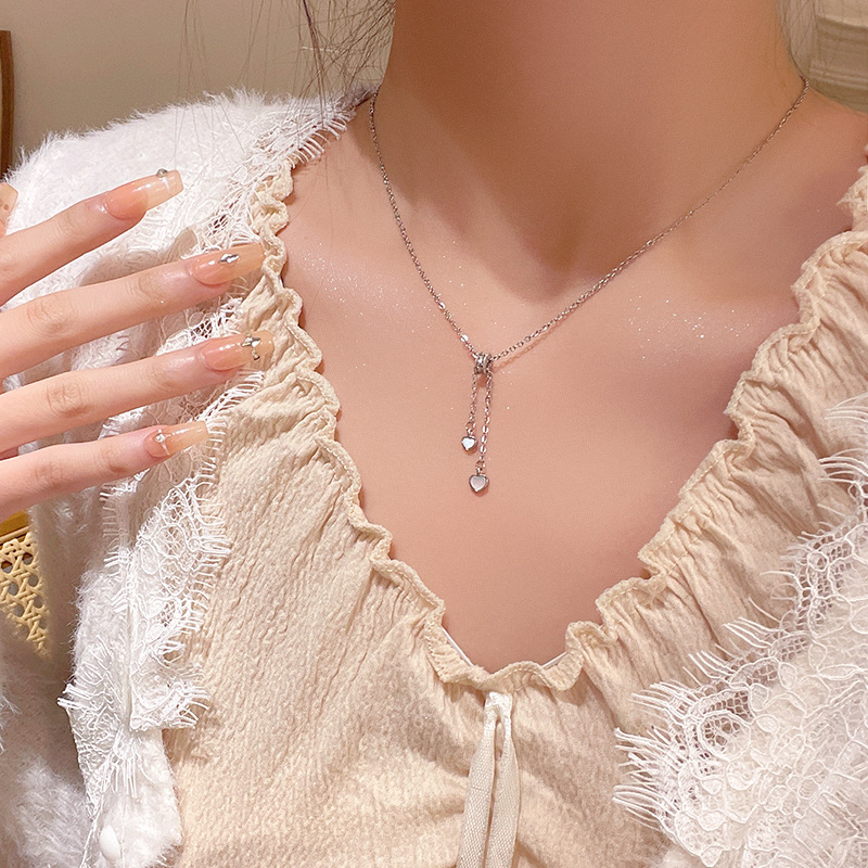 CX13345# 最便宜饰品批发  轻奢小众高级感钛钢项链女长款流苏爱心吊坠锁骨链网红同款颈链