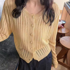 批发法式氛围感镂空圆领减龄设计感正肩<b class='q'>针织</b><b class='q'>开衫</b>宽松显瘦气质百搭上衣