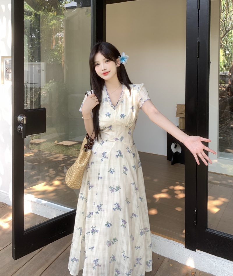 MY7132# 大码胖mm温柔时尚气质甜美遮肚子显瘦法式复古碎花连衣裙女裝...