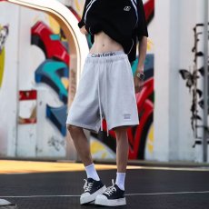 批发<b class='q'>日系</b><b class='q'>复古</b>运动短裤男夏季新款青少年宽松休闲百搭直筒阔腿五分裤