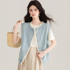 批发实拍2025韩系<b class='q'>甜美</b>拼接花边复古牛仔马甲外套圆领毛边设计背心夏