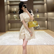 批发十三行品质 国风套<b class='q'>装</b>女时尚洋气改良旗袍<b class='q'>修身</b>上衣两件套S实价