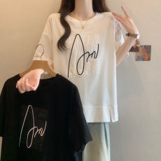 批发2026夏季新款韩版短袖T恤宽松休闲遮肉显瘦减龄套头大码女装上衣