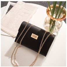 批发<b class='q'>实拍</b>新款女包夏季韩版时尚小方包 ins链条单肩斜跨包外贸包包