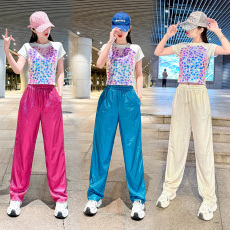 批发夏季新款广场舞表演服亮片短袖流光长裤套装<b class='q'>爵士舞</b>休闲运动两件套