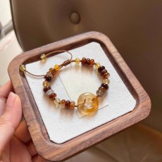 批发新中式中古风复古琥珀色平安扣手链女百搭气质串珠手串手饰品批发