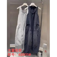 批发一线大品牌<b class='q'>清仓</b>捡漏时尚百搭牛仔工装背带裙洋气小众气质连体裙