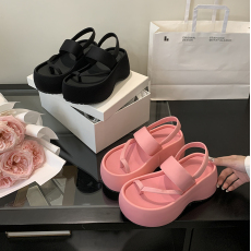 批发厚底凉鞋女款拖鞋2025夏季新款黑色高级感夹脚人字拖夹趾凉鞋外穿