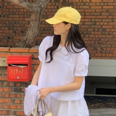批发<b class='q'>韩国</b>chic少女感气质娃娃领减龄甜美别致蕾丝短袖衬衫上衣2色