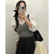 批发韩国ins 早春 V领 仿貂毛 吊带背心毛衣