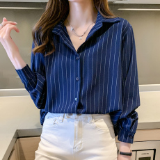 批发实拍小视频2026春季新款韩版百搭显瘦条纹上衣职业打底衬衫