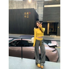 批发2025新款纯欲辣妹套装显瘦短款长袖T恤<b class='q'>女</b>抽绳高腰休闲裤两件套春