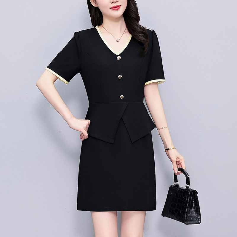 MY5169# 黑色短裙大码女装胖mm时尚洋气V领短袖连衣裙夏季新款阔太太修身女裝貨源服裝批發