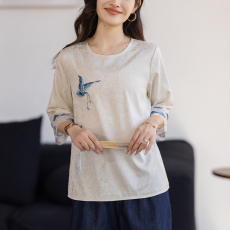 批发限价+12+小视频 七分袖新中式刺绣提花雪纺2026夏季气质杏色<b class='q'>衬衫</b>