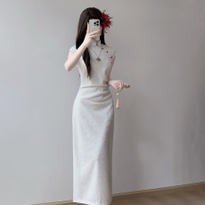 批发实拍温言蝴蝶提花改良<b class='q'>旗袍</b>女26年夏新款订婚国风新中式气质连衣裙