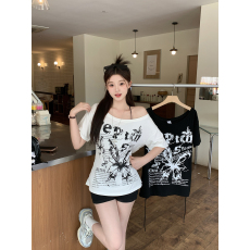 批发<b class='q'>实拍</b>2026夏装新款胖mm<b class='q'>大码</b>女一字领露肩减龄卡通短袖T恤百搭上衣