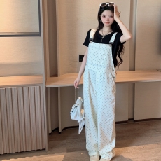 批发实拍韩版慵懒感减龄大码女装少女全棉宽松波点连体裤<b class='q'>背带裤</b>女套装