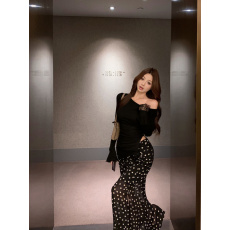 批发实价实拍 长袖防晒T恤<b class='q'>蕾丝</b>喇叭袖上衣法式波点开衩半身雪纺长裙女