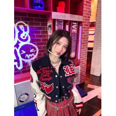 批发ive女团打歌服kitsch美式棒球服刺绣短外套女<b class='q'>爵士舞</b>蹈演出服套装