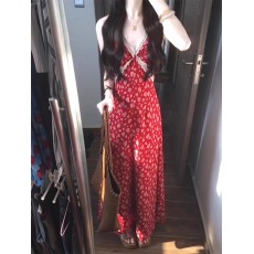 批发纯欲风气质穿搭碎花<b class='q'>连衣裙</b>女蕾丝显瘦设计感夏季修身高级感长裙子