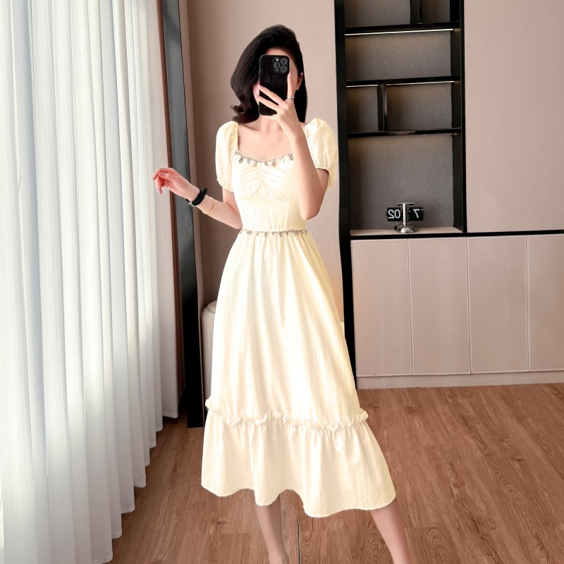 MY7797# 茶歇法式高端气质温柔风杏白色方领泡泡袖连衣裙子女夏季女裝貨...