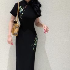 批发画报夫人<b class='q'>刺绣</b>新中式国风女装旗袍<b class='q'>连衣裙</b>短袖玉竹全包边<b class='q'>连衣裙</b>