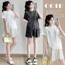 批发实拍  夏装新款时尚洋短袖<b class='q'>T</b><b class='q'>恤</b>+阔腿短裤<b class='q'>孕妇</b><b class='q'>套装</b>两件套