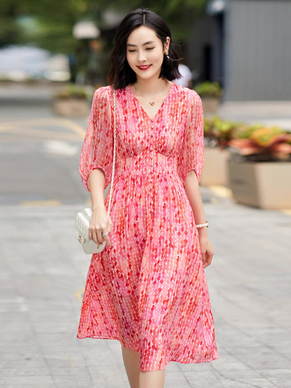 MY5274# 浪漫印花度假桑蚕丝长裙女夏新款弹力收腰v领显瘦真丝连衣裙女裝貨源服裝批發