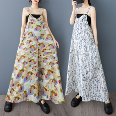 批发实拍复古碎花甜美花朵吊带<b class='q'>连体裤女</b>夏季2025新款背带阔腿裤