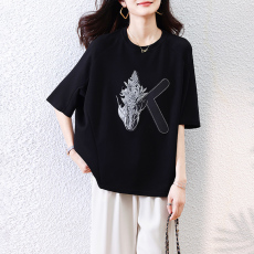 批发实拍 时尚印花黑色五分<b class='q'>袖</b>亲肤T恤女春夏新款小衫欧洲站大码<b class='q'>上衣</b>