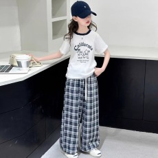 批发<b class='q'>女童</b><b class='q'>短袖套装</b>夏季2026新款女大童薄款格子阔腿裤儿童夏装休闲穿搭