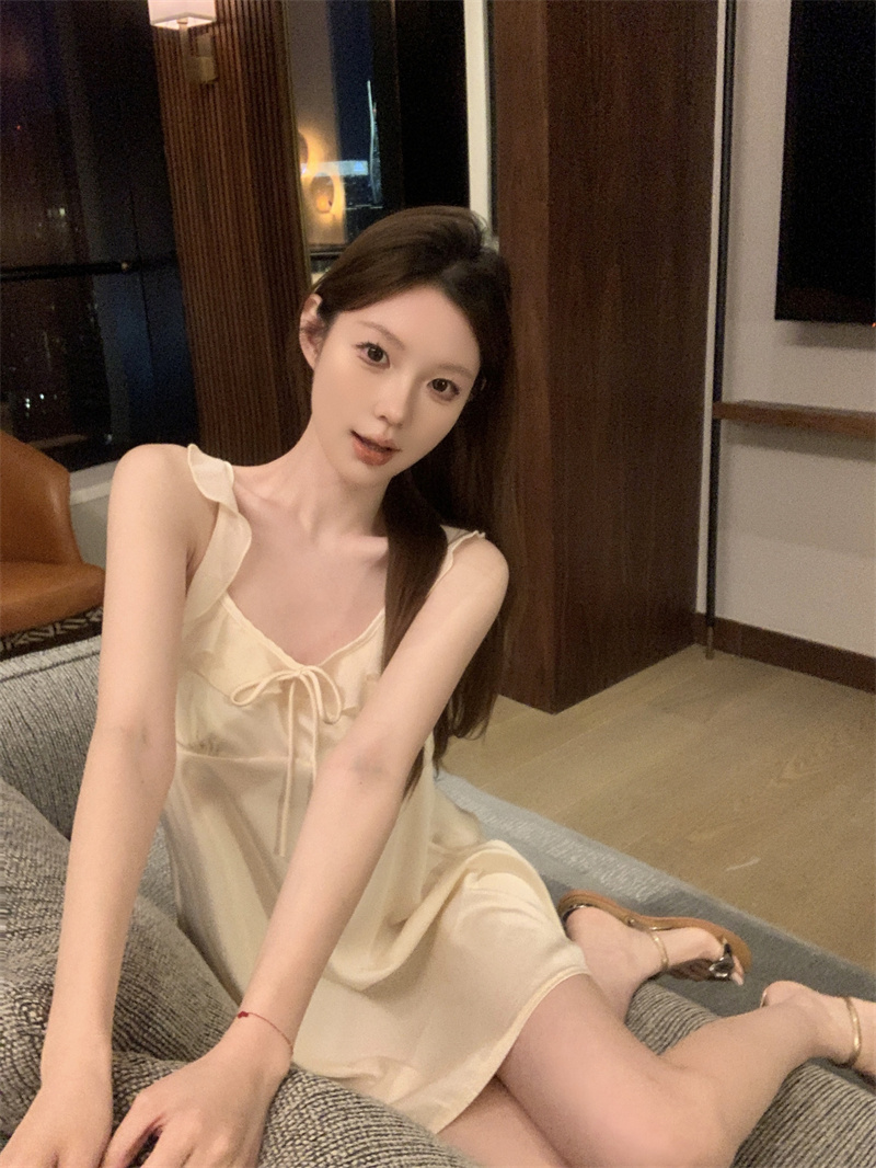 FA22377# 轻奢夏季性感吊带蕾丝冰丝睡衣女款纯欲风睡裙女带胸垫
