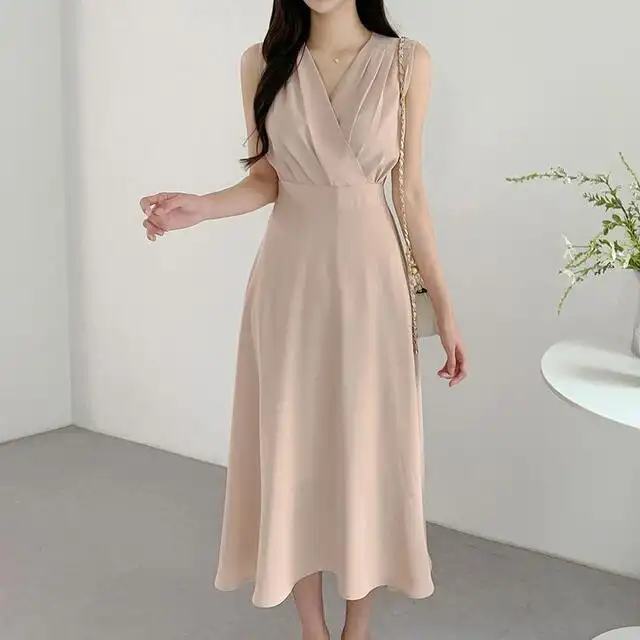 프렌치 스타일 V넥 주름 디테일 민소매 원피스 상세 이미지 31