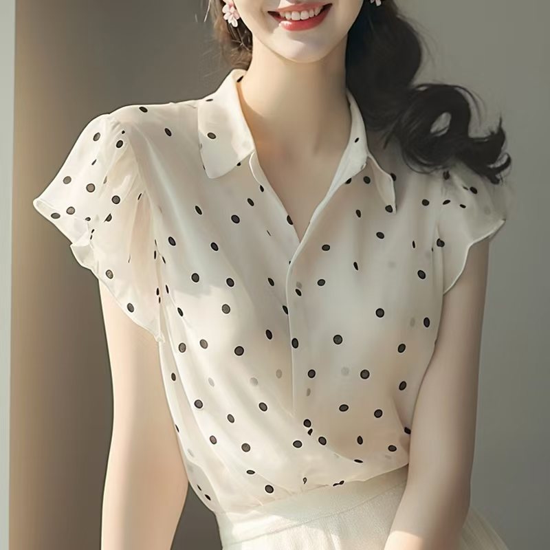 한 부서 레트로 스타일 화이트 도트 무늬 폴로 칼라 반팔 여성 셔츠 여름 섹션 고유 한 다용도 아름다운 작은 샤넬 스타일 맨위