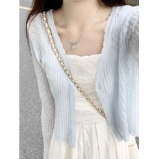 批发蓝色冰丝透气针织<b class='q'>开衫外套</b>女装夏季短款小个子防晒空调衫披肩上衣