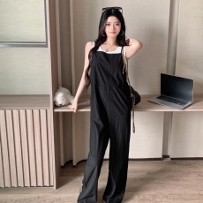 批发2025黑色吊带阔腿裤子女夏款茶系穿搭配减龄时尚洋气<b class='q'>背带裤</b>