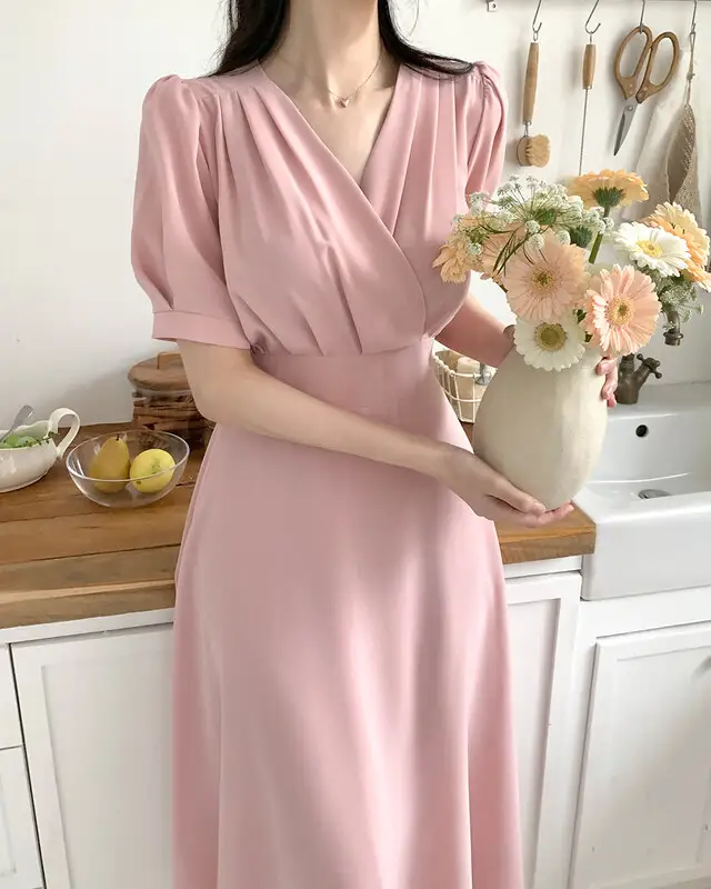 프렌치 스타일 V넥 퍼프소매 원피스 상세 이미지 29
