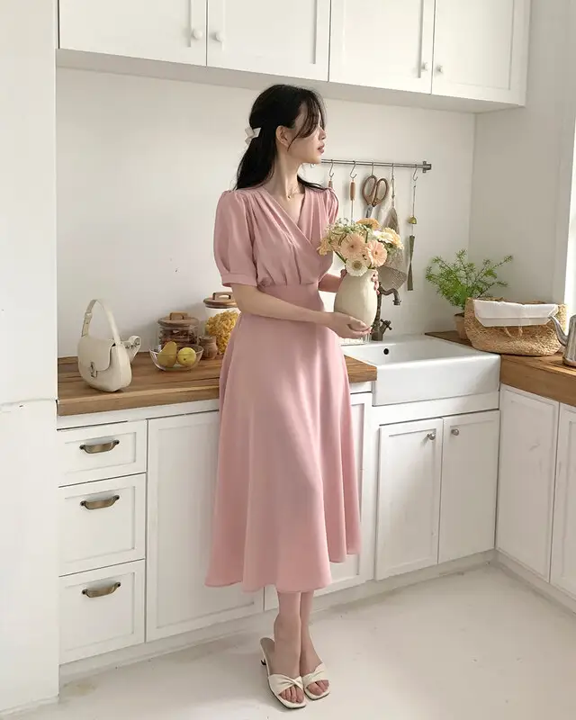 프렌치 스타일 V넥 퍼프소매 원피스 상세 이미지 30