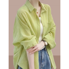批发法式绿色防晒<b class='q'>衬衫</b>女夏季薄款开衫小个子宽松<b class='q'>长袖</b><b class='q'>衬衣</b>外套冰丝上衣