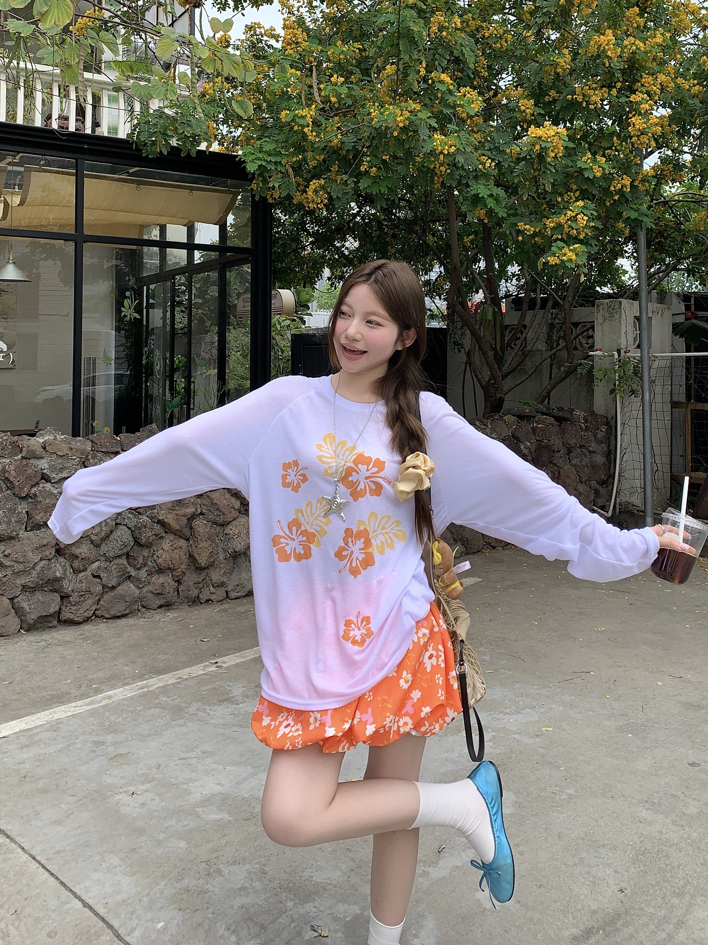 정가 실사 아메리칸 꽃 트로피컬 프린트 얇은 스타일 자외선 차단 블라우스 긴팔 티셔츠 느긋한 바람 긴팔 맨위
